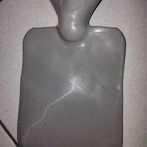 Letme Kantong Kompres Panas Dingin Haid Perut Anti Bocor – Bantal Kompres Hangat PVC Tebal LM-AGB2059