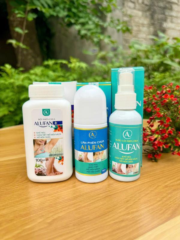 Combo 3 hộp phèn chua khử mùi hôi nách, hôi chân ( 01 hũ dạng bột đầu rắc 100g + 01 chai lăn phèn chua 50ml + 01 chai xịt nước cất phèn chua 60ml)