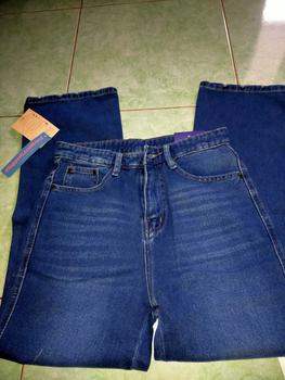 Product Review of DISYAK - HighWaist Loose Jeans Celana Panjang Boyfriend Standar Vintage Blue 109-209 from r**p 1