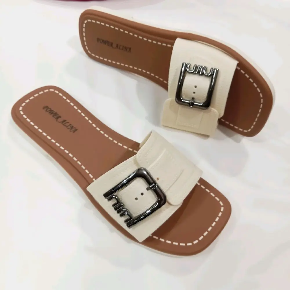 sendal wanita jely anti slip dan enteng dan juga lentur