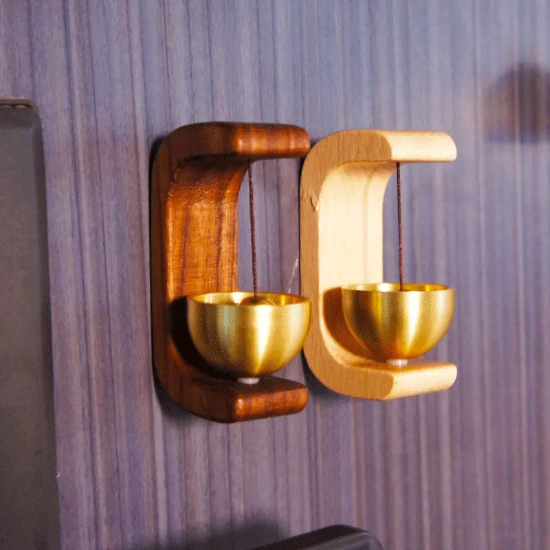 Suction door type wind chime entry reminder bell percussion bell entry doorbell brass pendant housewarming