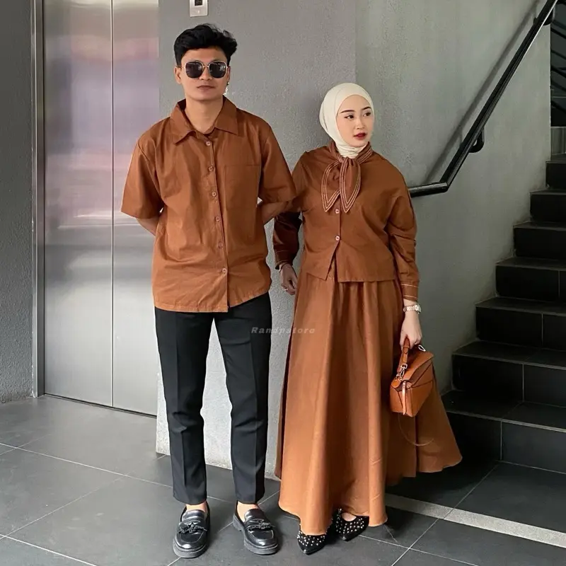 Setelan Rok Wanita - Baju Pasangan Fashion Muslim Linen Trend - Atasan Kemeja Pria Linen - Moira Couple  Casual 1