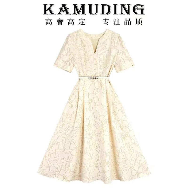 LAN ANH váy voan cổ V hai màu Be xanh mix hoa nhài cao Cấp KAMUDING hai lớp phối hoạ tiết hoa kèm đai top