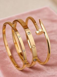 Conjunto de 3 piezas para mujer: pulseras de acero inoxidable con diseño de flor en estilo casual, joyería perfecta como regalo para ella