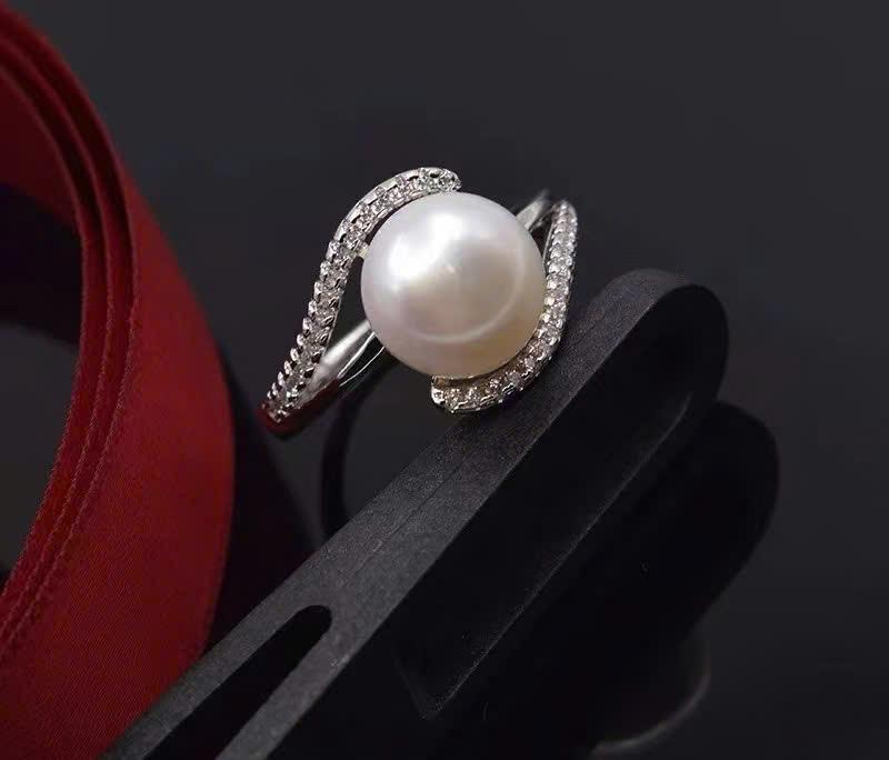  Nhẫn Ngọc Trai Nuôi Nước Ngọt Bán Nguyệt Đính Đá Sang Trọng 