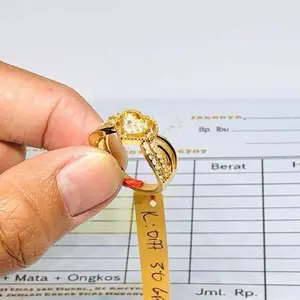 Cincin wanita dewasa motif love K lengkap surat dan dompet emas muda