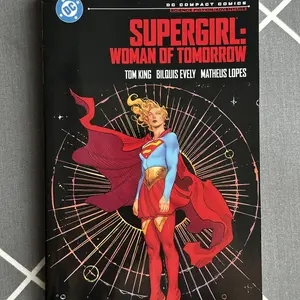 Periplus - Buku Import - Supergirl: Woman of Tomorrow: DC Compact Comics - 9781799506904