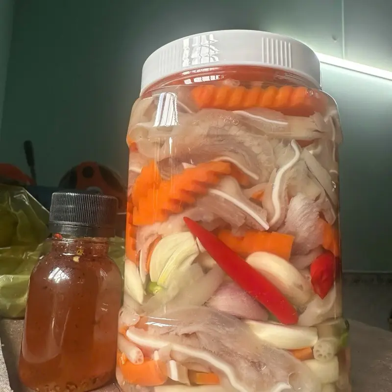 (chỉ giao miền nam) Tai heo chua ngọt (1,1kg tính luôn cả nước ) nhà làm an toàn vệ sinh thực phẩm - Ăn Vặt