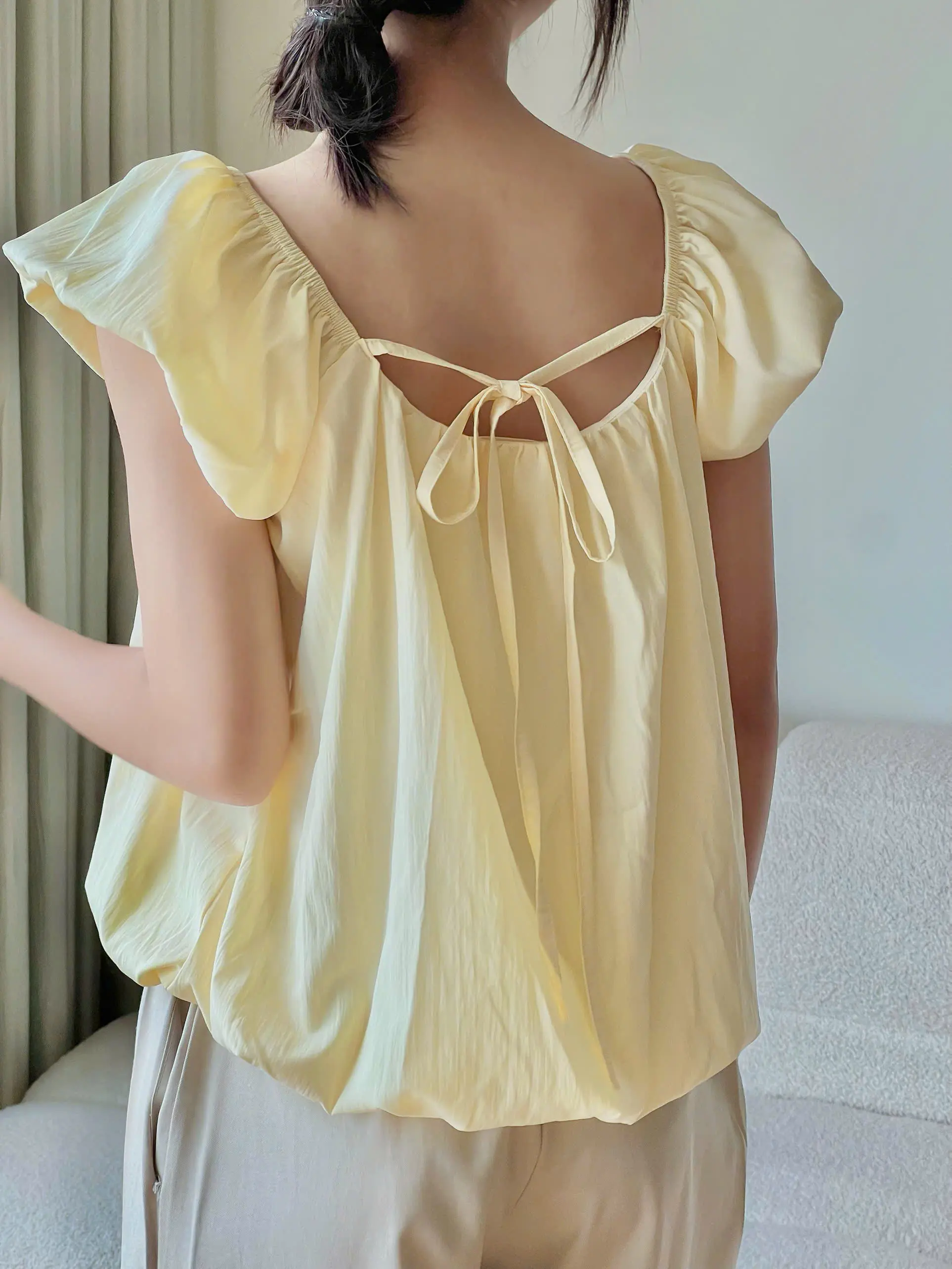 Áo kiểu cổ rộng dáng bồng Miho House | BigBuy360 - bigbuy360.vn