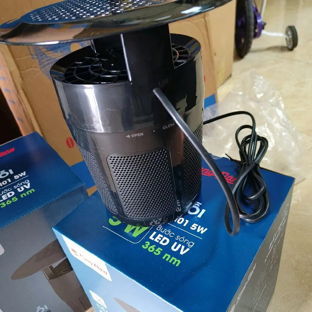 Đèn bắt muỗi Rạng Đông phiên bản mới nhất - Giải pháp hiệu quả cho việc giảm thiểu sự lây lan của muỗi và các bệnh do muỗi gây ra