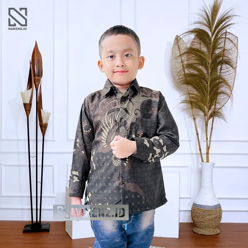 NAKENZ.ID Batik Couple Keluarga Kemeja Gamis Motif Cucakrowo Batik Polimikro Batik Ayah Bunda dan Anak 4
