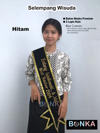 Gambar Kilat 1 Hari Jadi Selempang Wisuda Premium 2 Lapis Kain Custom Nama - Maroon, Gold dari Bonekahandmadesukasuka Kab. Sukoharjo 3 Tokopedia