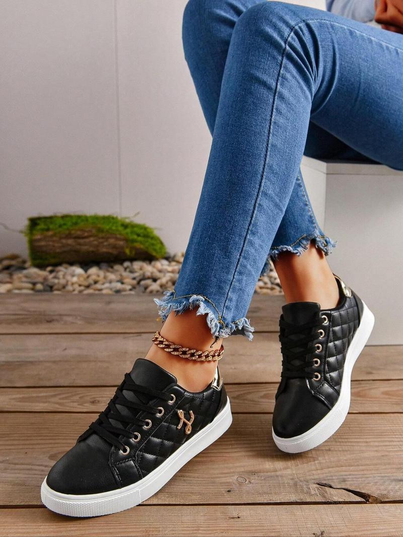 Product Introduction of Women's Fashionable Lace Up Sneakers, Casual Comfortable Sports Shoes for Daily Wear, Female All-match Round Toe Shoes for Spring & Fall 6