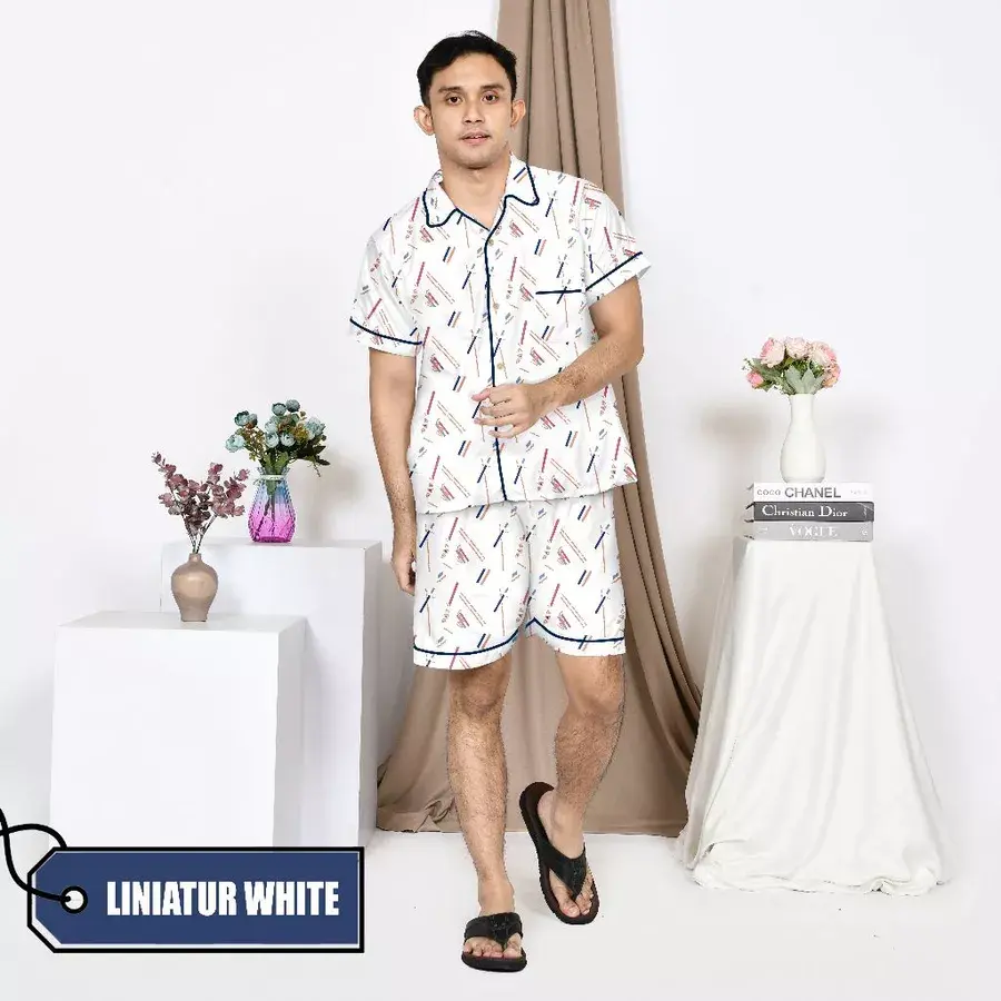 Liniatur White