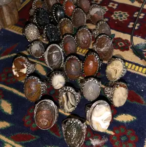 sovenir Kurdi art bermahabah batu langka