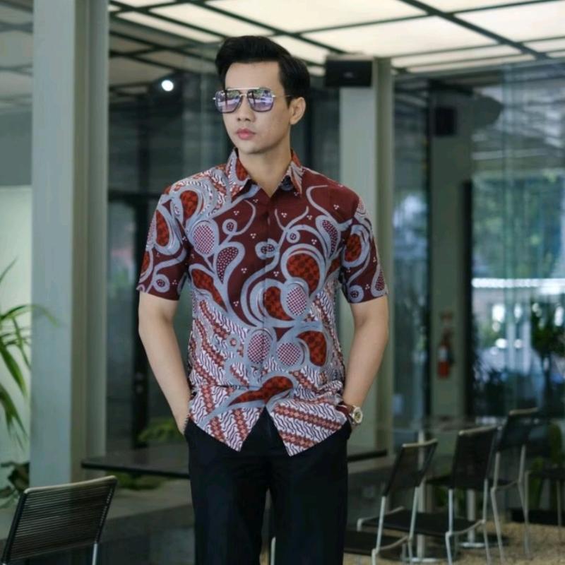 bergundi atasan kemeja batik pria lengan pendek slim fit lapis furing halus bahan katun solo halus Baju Dewasa Santai Hem 0