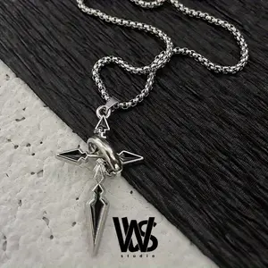 VISZAL - Kalung Model Terbaru dengan Bentuk Silang Desain Elegan dan Modern untuk Tampilan Stylish Anda Kalung Silang Desain Elegan dan Modern