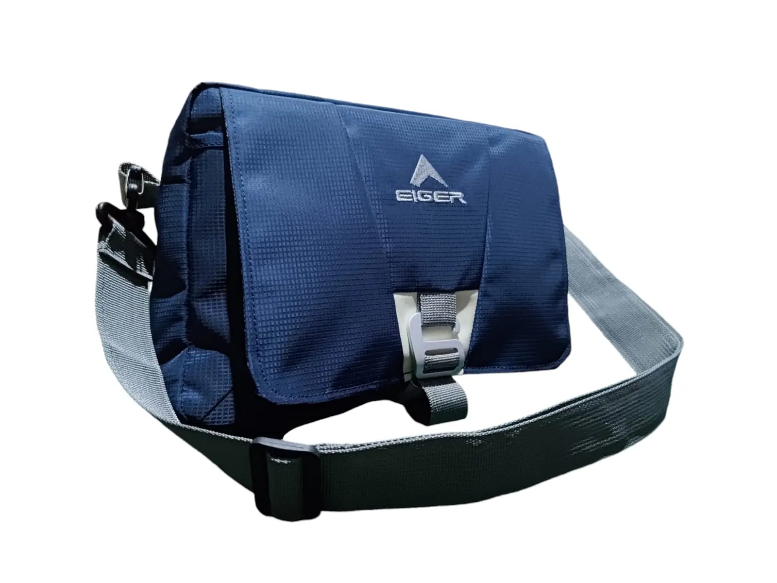 Waist Bag eiger 1989 Clutch 1.0 3L Selempang 06672 - Pria Pinggang Hitam