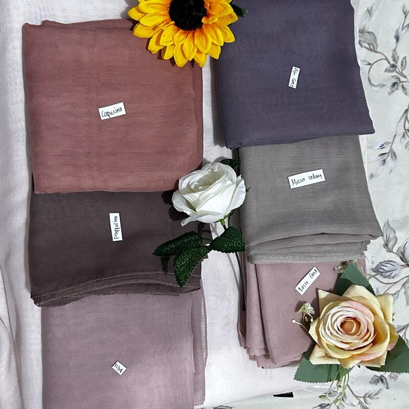 Kerudung Segi Empat Paris Jadul                    Ukuran 110cm X 110 cm 0