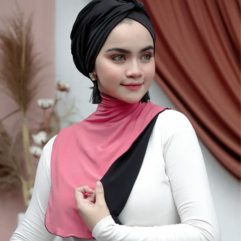 Manset Leher Premium Winonamodest - CAROLE TURTLENECK COLLAR. Penutup leher dua warna Elegan yang bisa dipakai bolak-balik. 7