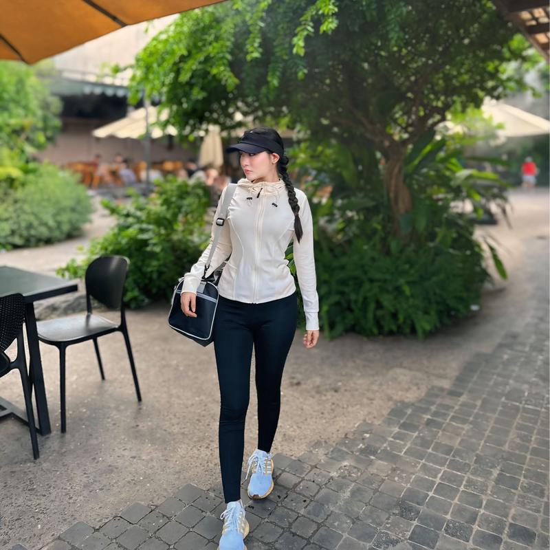 Lazystore Quần Legging Vải Mỏng Không Gấu Quần Co Giãn Mềm Dáng Ngố Và Dài L2 Màu Đen Phong Cách Trẻ Trung Năng Động Cho Nữ - Women