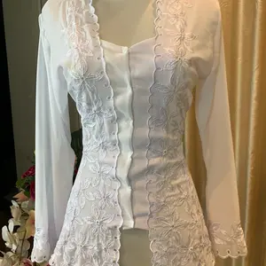 Kebaya bordir motif pecah kopi bet kembar