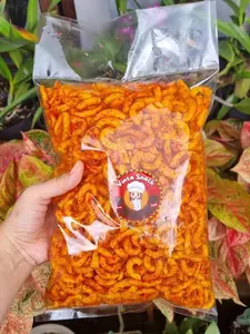 500 GR MAKARONI CIKRUH PEDAS DAUN JERUK Camilan Cemilan