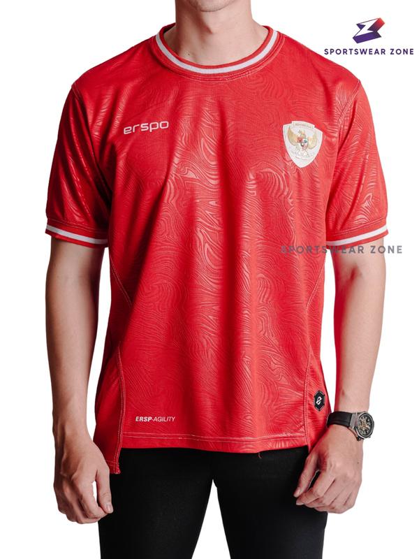 Jersey Timnas Indonesia Erspo Merah Home 2024 Lengan Pendek Pria Wanita Unisex Bahan Brazil Embos Terbaru Terlaris SportsWearZone 8