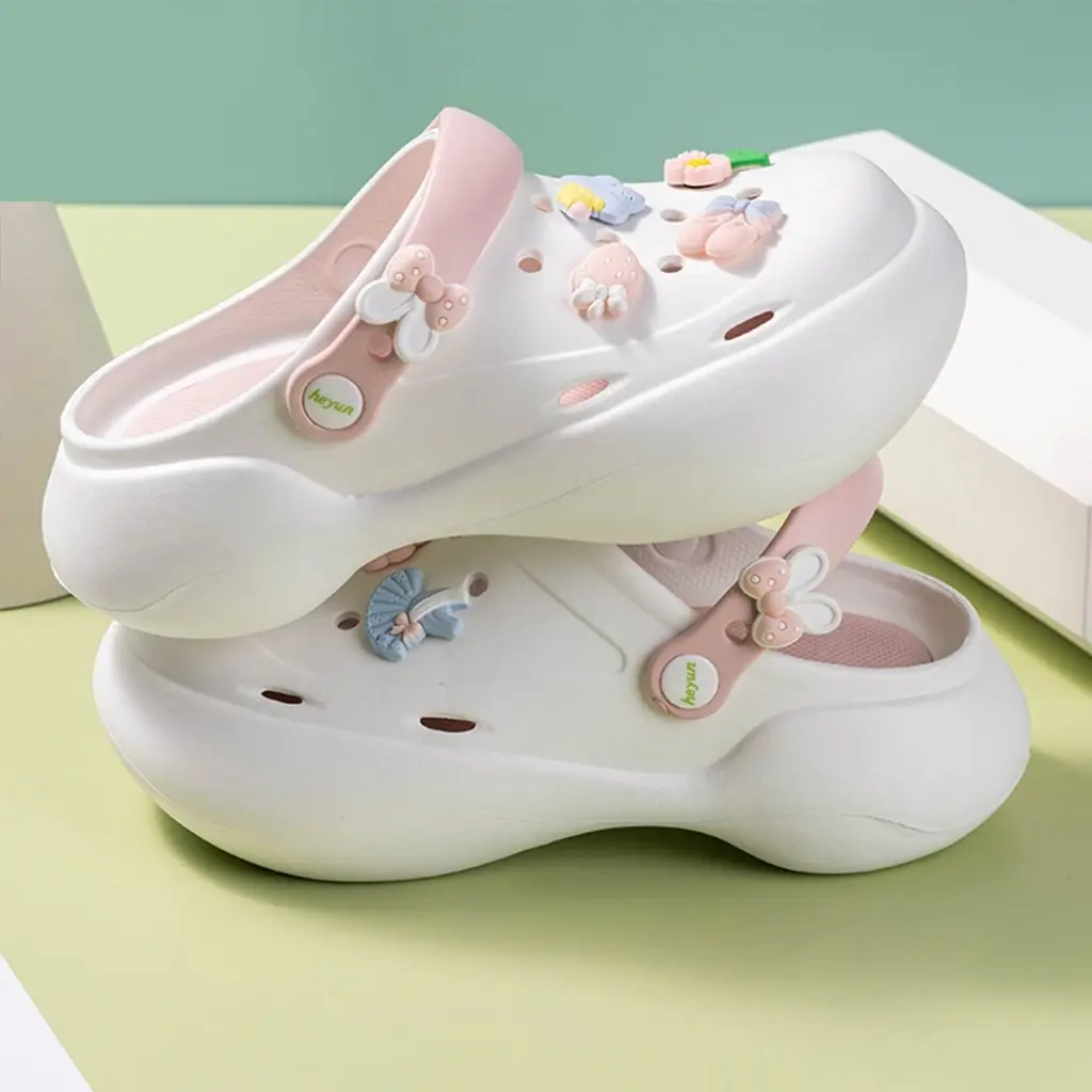 𝗧𝗘𝗥𝗕𝗔𝗥𝗨 [ 𝗠𝗨𝗥𝗔𝗛 ] Sendal Wanita Sendal Baim Tertutup Senda Slip On Jibbitz Fuji Baim Viral Sandal Selop Empuk Eva Platform Stiker 3D Sol Tebal HSN212
