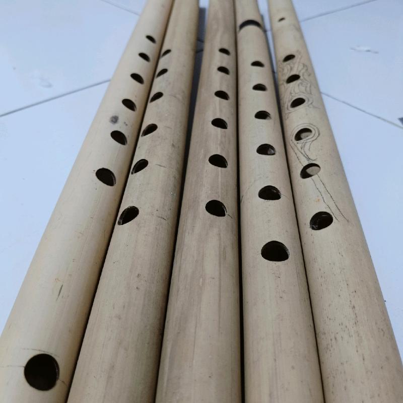 Seruling Batak Polos Kunci D 4