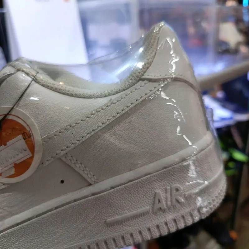 Sepatu Sneakers Af-putih untuk Gaya Kasual - Shoes, Casual 0