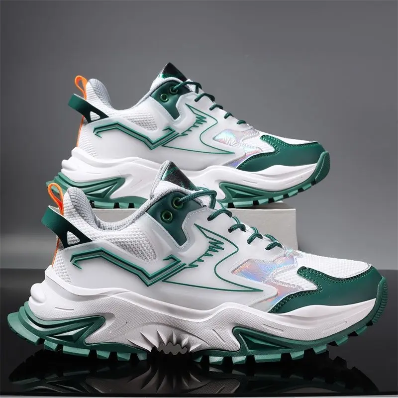 Men's shoes  sports shoes breathable fashion Korean fashion casual shoes cross-border men's travel shoes Runner Training laceless  shoes