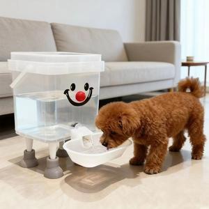 自動ペット給水器、3L容量、電池や電源不要、簡単洗浄・防水仕様、室内外兼用、ドーパミン発想デザイン