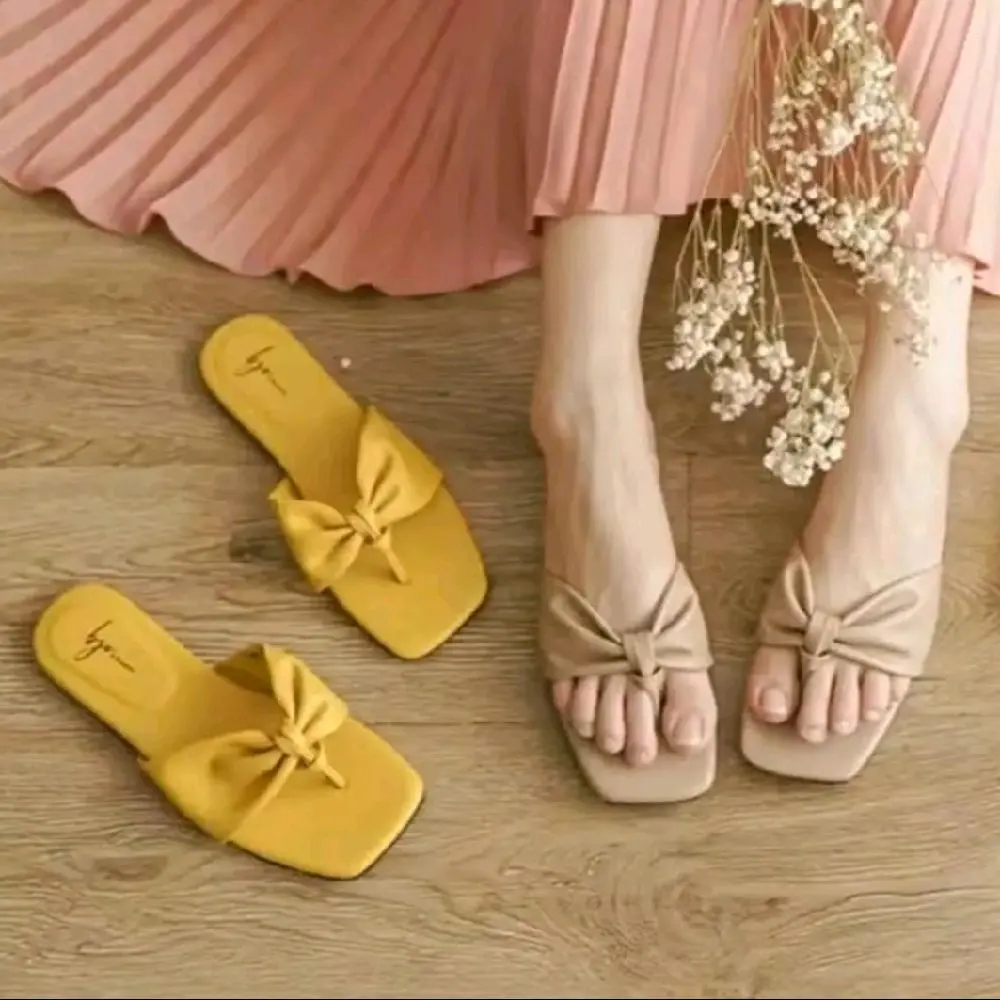 Sandal Wanita Teplek F22 Sendal Cewek Flat Pita Capit Jepit Hitam Selop Platform Trendy