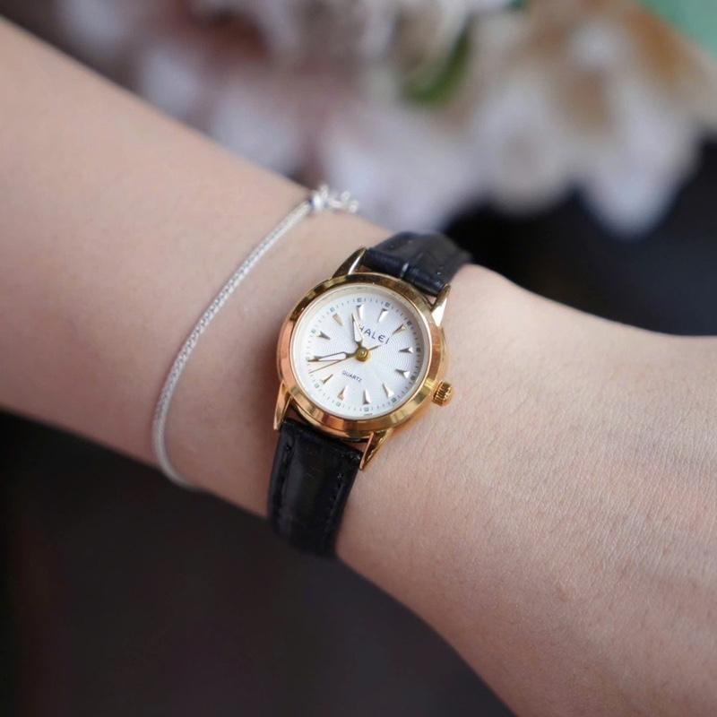 Đồng Hồ Halei Dây Da Mặt Nhỏ Chống Xước TẶNG pin dự phòng Hộp women Watch đồng hồ dâ
