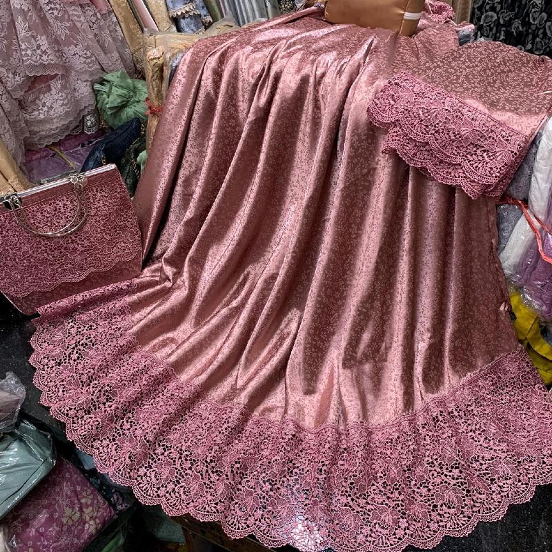 MUKENA KHADIJAH TULIP SUTRA EMBOS/ MUKENA PREMIUM/ 2