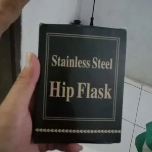 Hip Flask Botol Minum Botol Air Stainless Steel 7 oz Johnnie Walker - H-7 - Silver Botol isi Ulang Travel