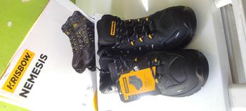Product Review of SEPATU SAFETY SHOES NEMESIS 6INCH HITAM BLACK from w**u 0