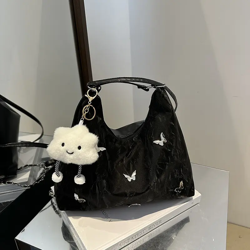 Luna Flutter Bag - View Samping