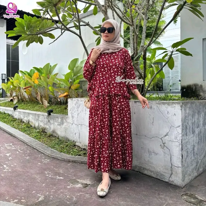 Hania Set Rok - Baju/Atasan Rayon Viscose Karakteristik Tipis dan Nyaman - Dress, Muslim 0