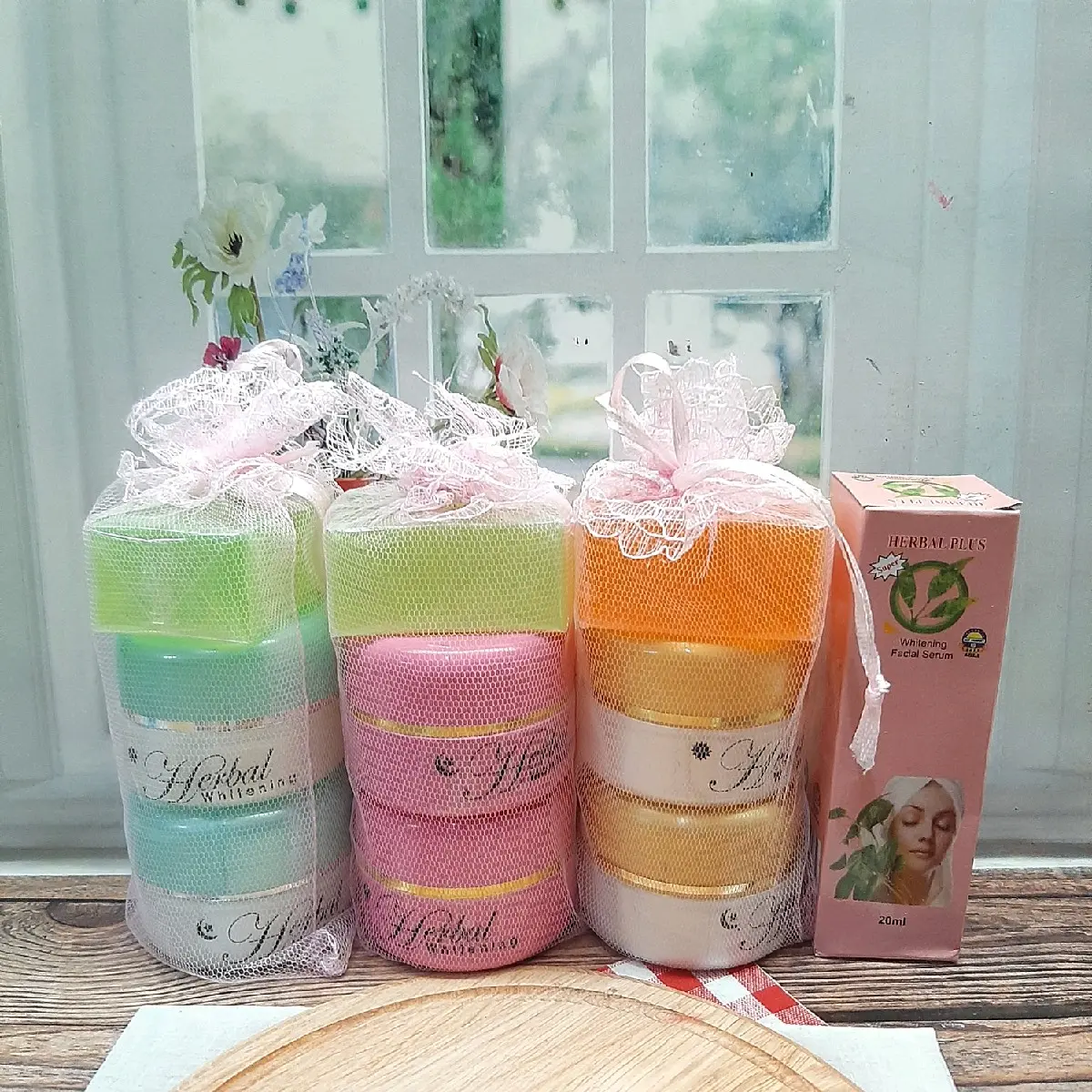 Paket Cream Herbal Jaring 4in1 + Serum Herbal 20.ml