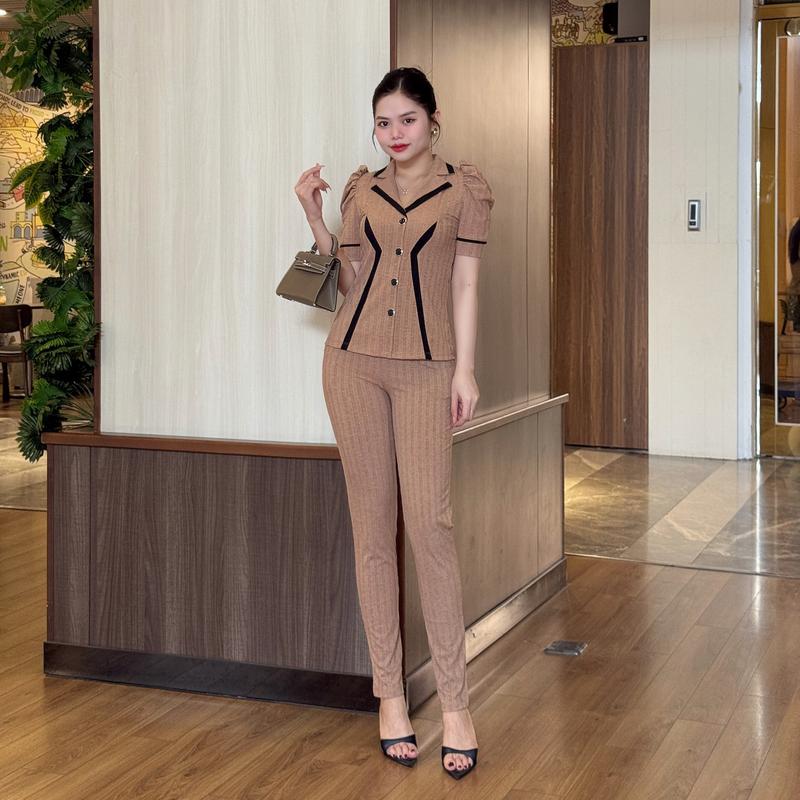  SET Đồ Bộ Trung Niên Chất Thun Tăm Mè Phối Quần Ống Ôm Chất Vải Mềm Mịn Mát Chuẩn Form Tôn Dáng Che Khuyết Điểm size 44 - 70KG - HÀNG CAO CẤP 