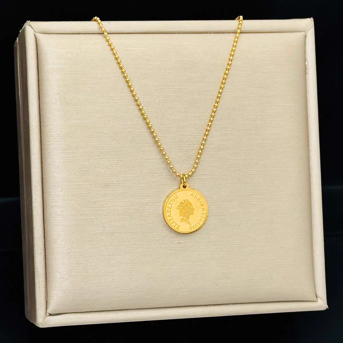 Kalung Rantai Titanium Biji Lada Dengan Model Liontin Coin Terbaru Anti Karat Tidak Luntur