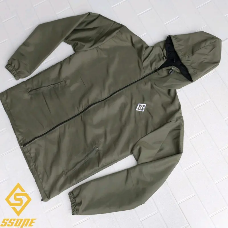 jaket sport pria waterproof/ jaket prasut bahan despo logo bordir komputer sport Futsal 0