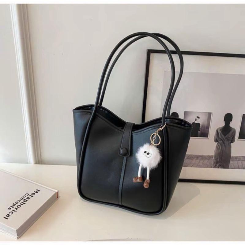 Tặng Kèm Móc Charm Túi Tote Xách Đeo Vai Xách Tay Khoá Cúc Da 2 Ly Dày Dặn Đẹp Xu Hướng 2025 Đi Chơi Đi Học Đi Làm Lịch Sự Tiện Dụng a15