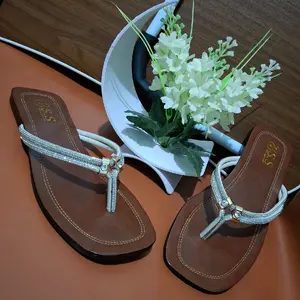 Sandal Flat Wanita Premium Yl 38