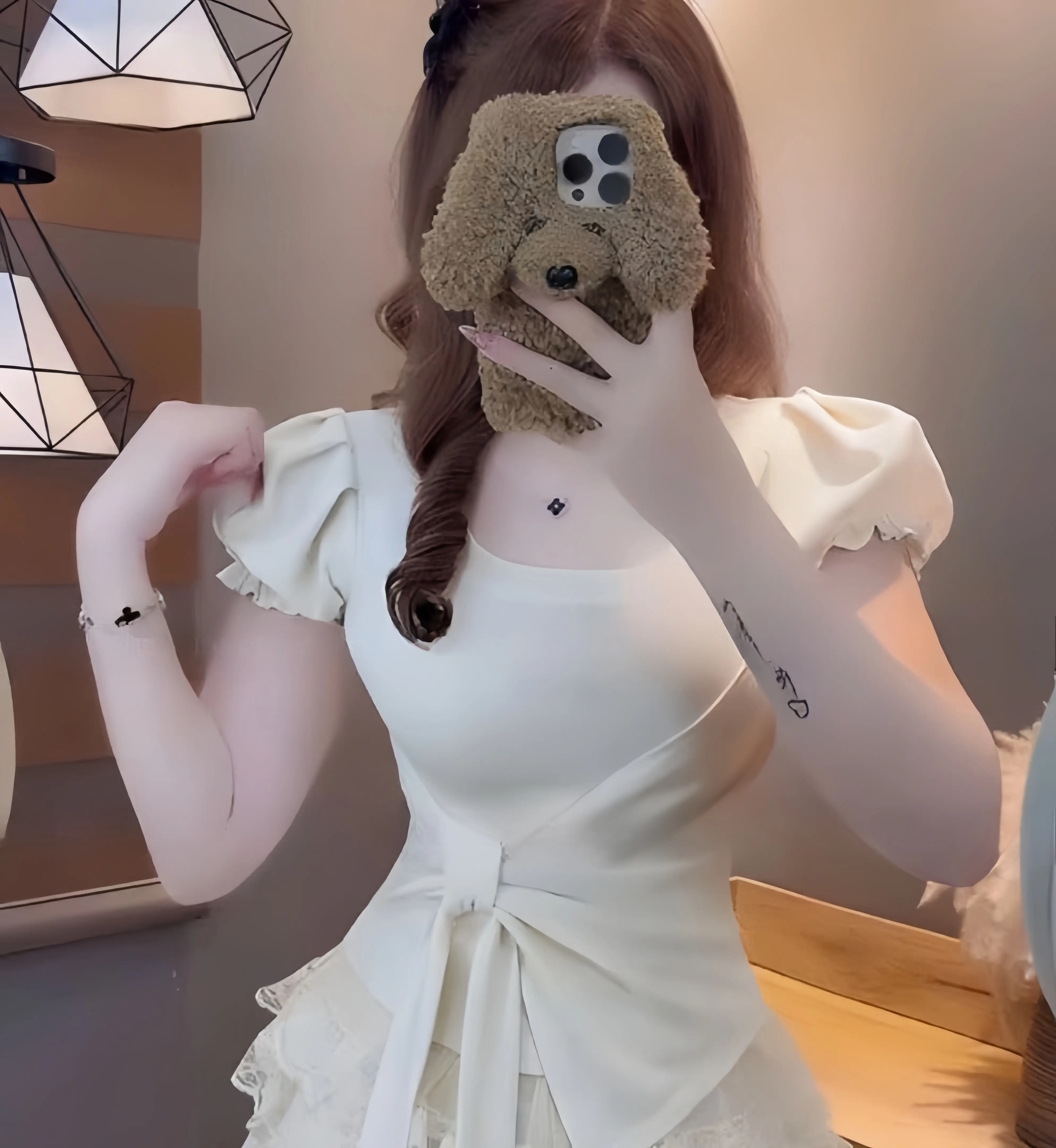 Áo Thun Nữ Cổ Vuông Tay Bồng Phối Vạt Chéo Buộc Nơ Phối Dây Buộc Thắt Eo, Chất Liệu Tăm Lạnh – By BOOM STORE VN áo phông cổ vuông | BigBuy360 - bigbuy360.vn Áo Thun Nữ Cổ Vuông Tay Bồng Phối Vạt Chéo Buộc Nơ Phối Dây Buộc Thắt Eo, Chất Liệu Tăm Lạnh – By BOOM STORE VN áo phông cổ vuông | BigBuy360 - bigbuy360.vn