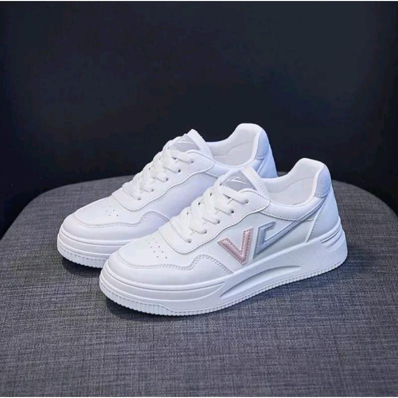 sepatu sneaker terbaru wanita VC 02 1
