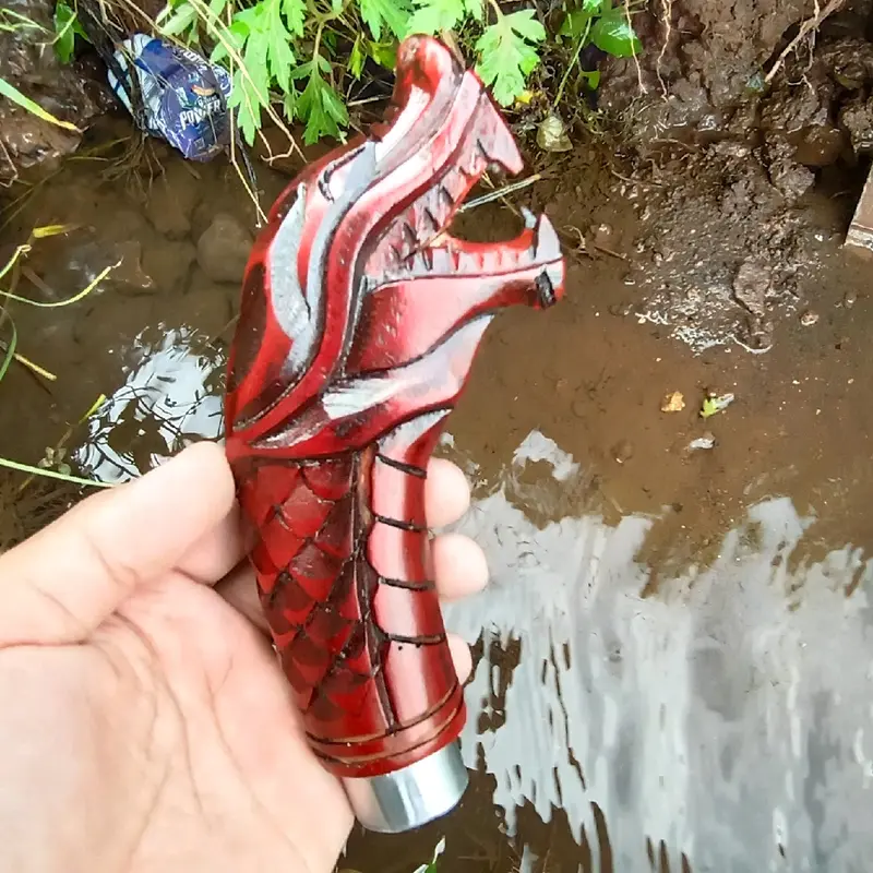 Gagang ukir naga merah 15cm 1