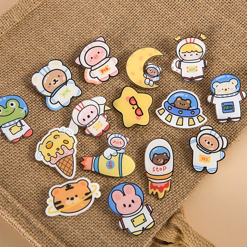 Combo 10 cái Huy hiệu ghim pin cài áo Shin cực dễ thương 4cm 5cm